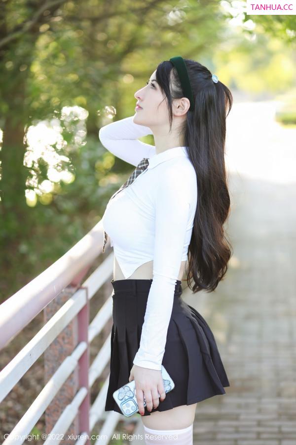 陈诗诗 诗诗 [XiuRen]高清写真图 2022.08.30 No.5512 诗诗kiki第22张图片